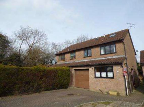 4 Bedroom Semi-Detac...